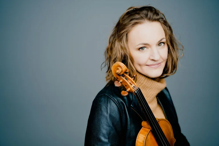 Franziska Hölscher, Violine