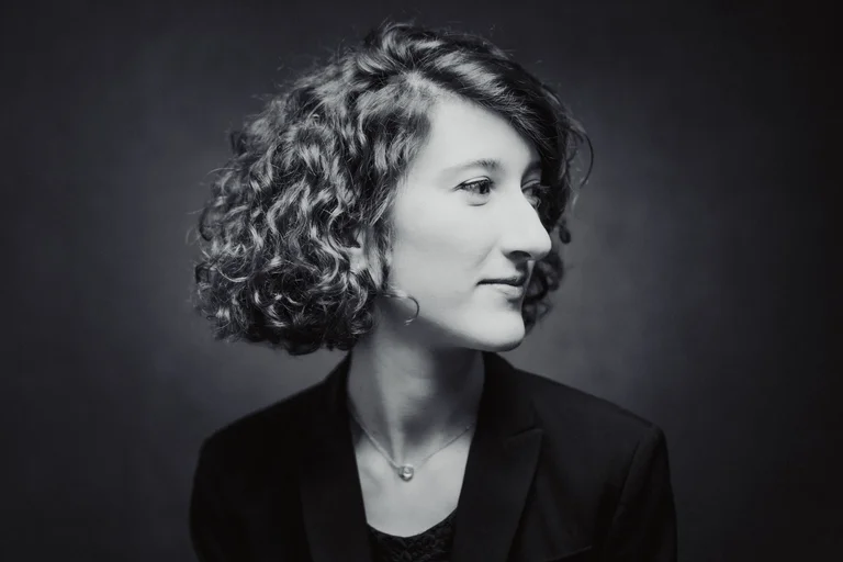 Die französische Pianistin Nathalia Milstein bringt Préludes im Neumarkter Reitstadel auf die Bühne.