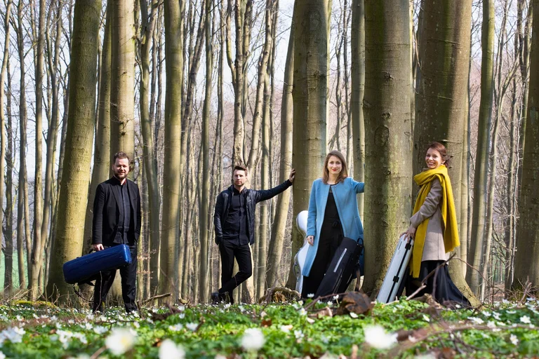 Armida Quartett: Martin Funda, Violine – Peter-Philipp Staemmler, Violoncello – Teresa Schwamm-Biskamp, Viola – Johanna Staemmler, Violine