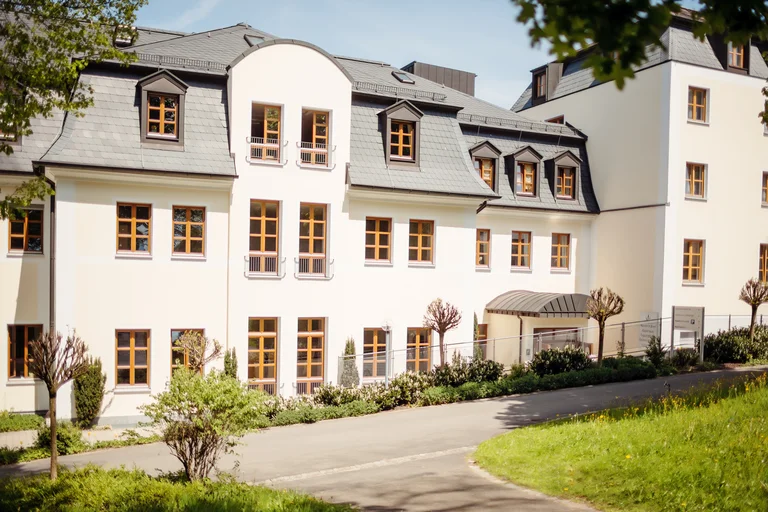 Außenansicht vom Kloster