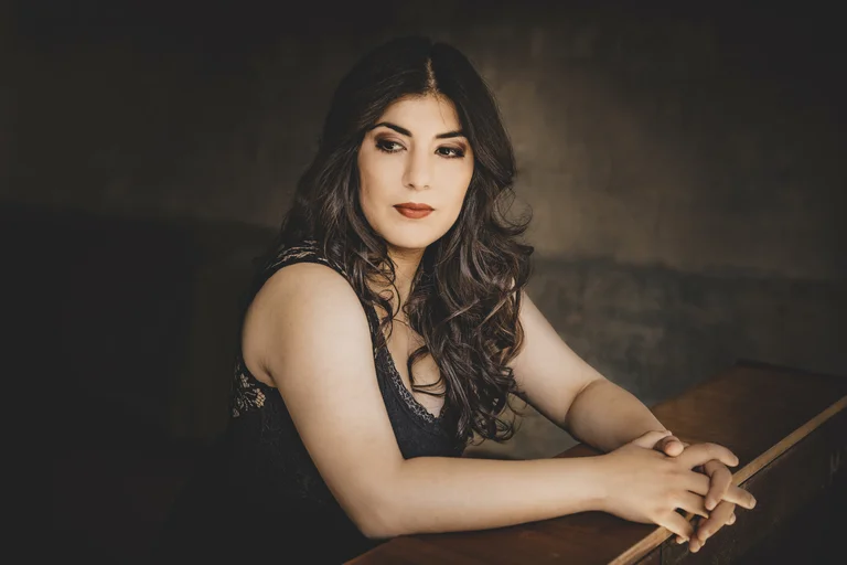 Schaghajegh Nosrati, Klavier